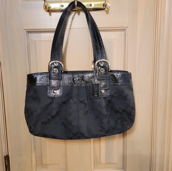 Coach Purse Tote Black Signature C Tote bag leather handles and trim - Picture 3 of 16